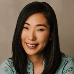 Laura K Headshot-1sq